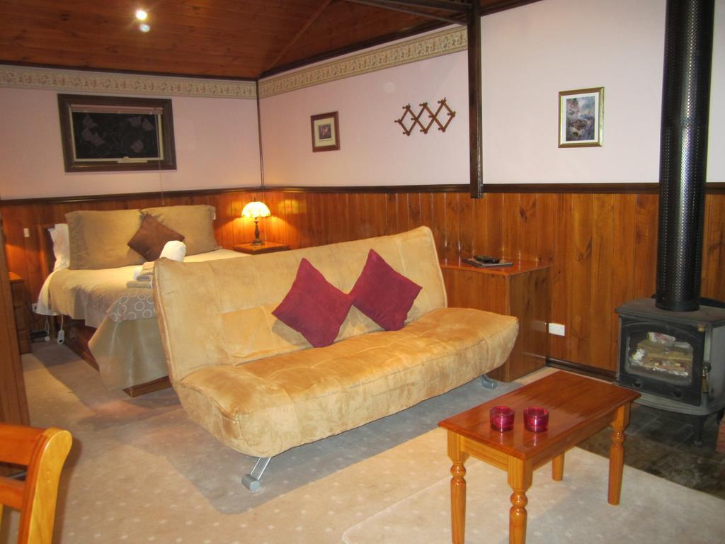 Willowlake Cottages Howqua Esterno foto