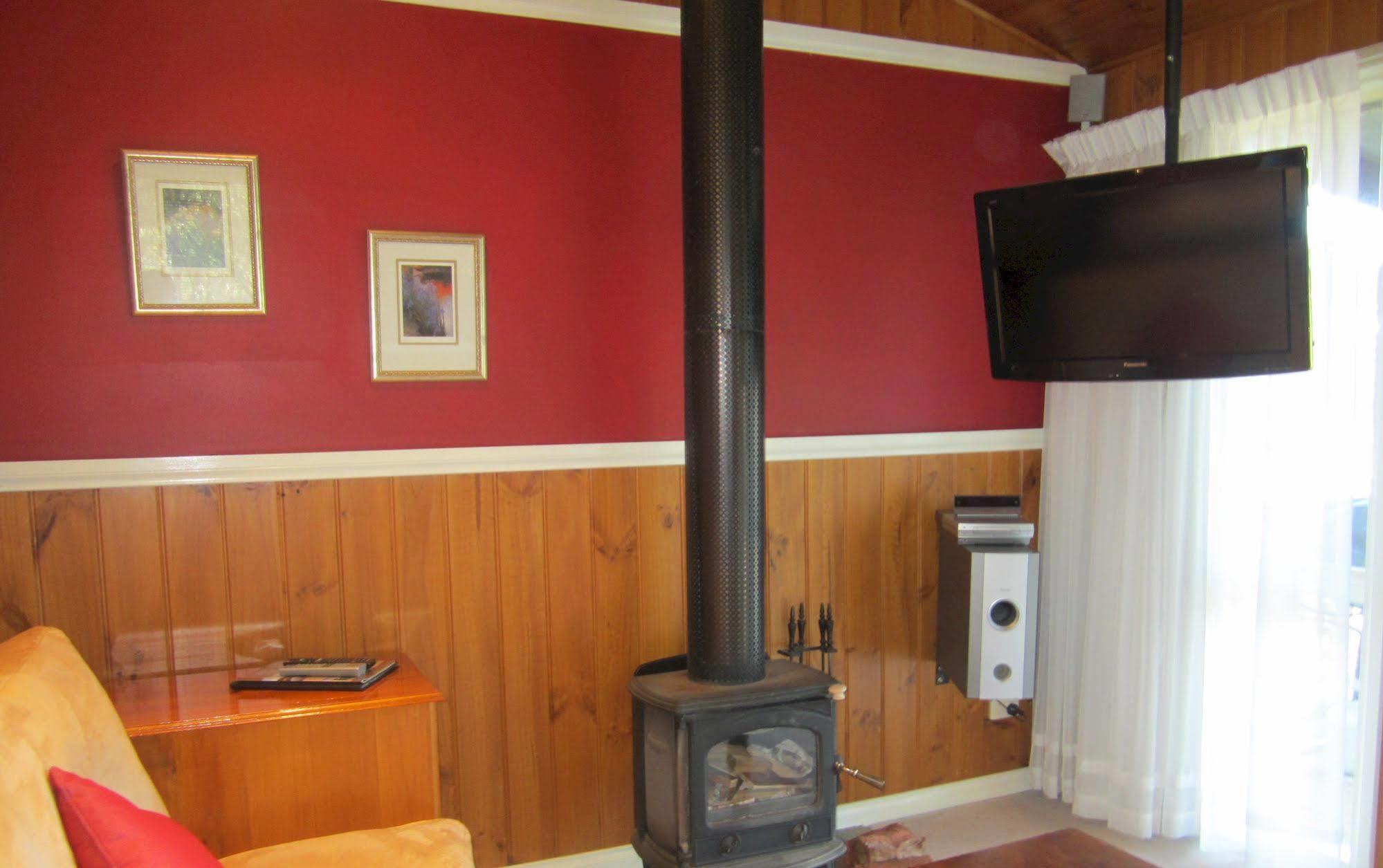 Willowlake Cottages Howqua Esterno foto