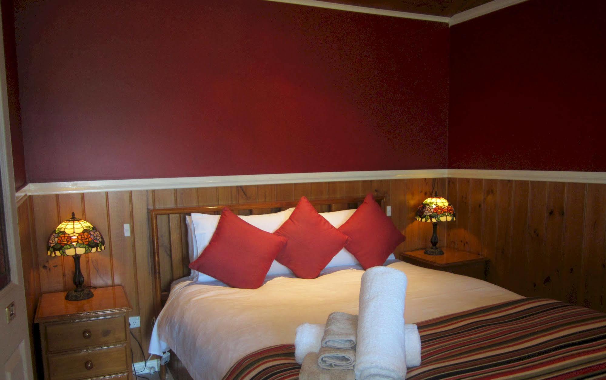 Willowlake Cottages Howqua Esterno foto